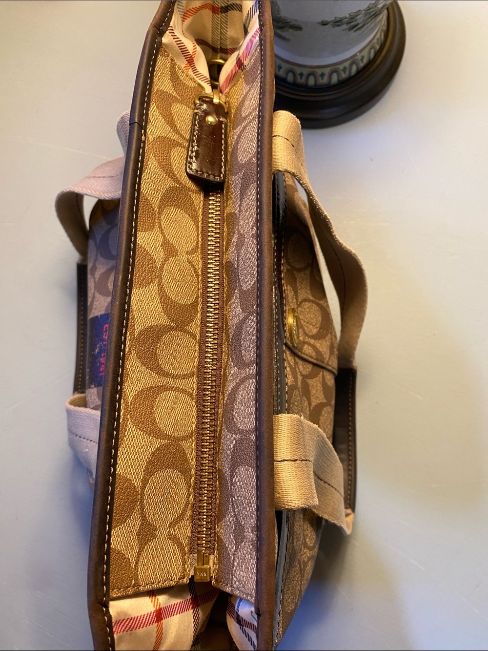 Vintage Coach Chelsea Jacquard Heritage Stripe Tote - Picture 7 of 11
